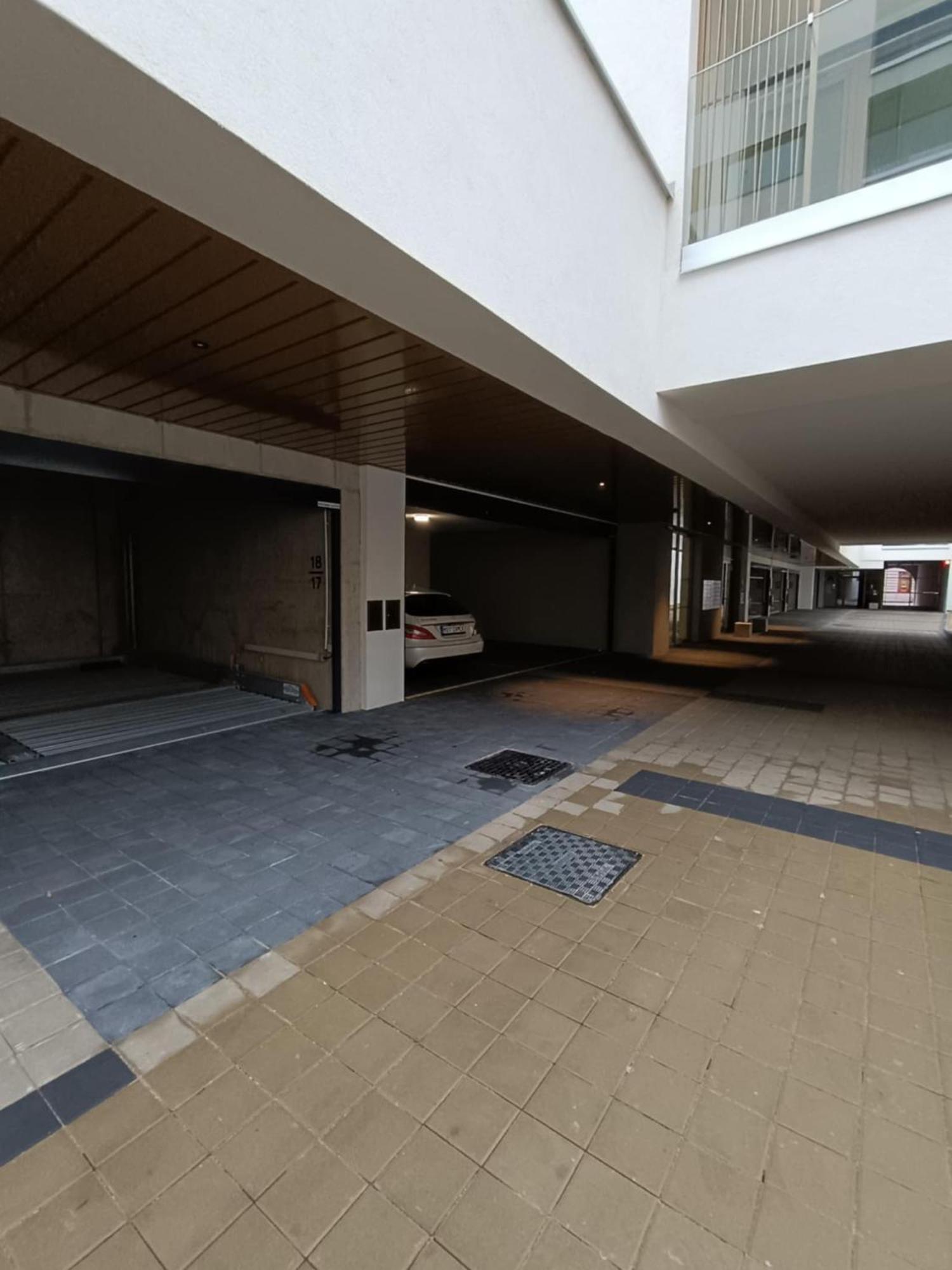 Apartment Apartia Center *