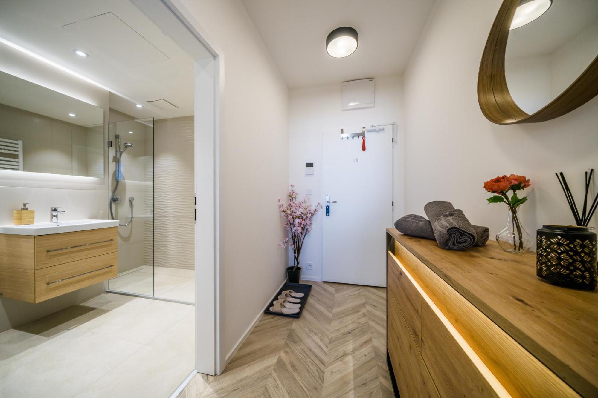 Apartment Apartia Center *