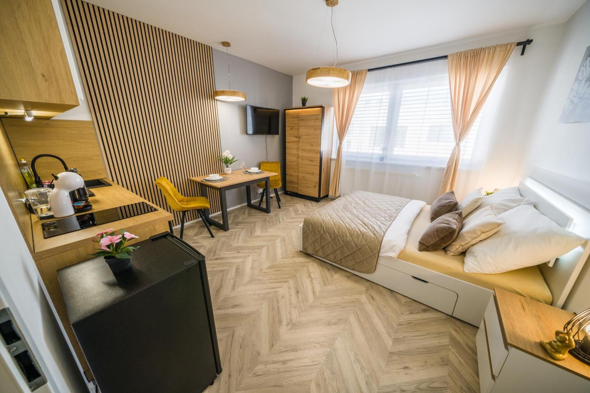 Apartment Apartia Center *